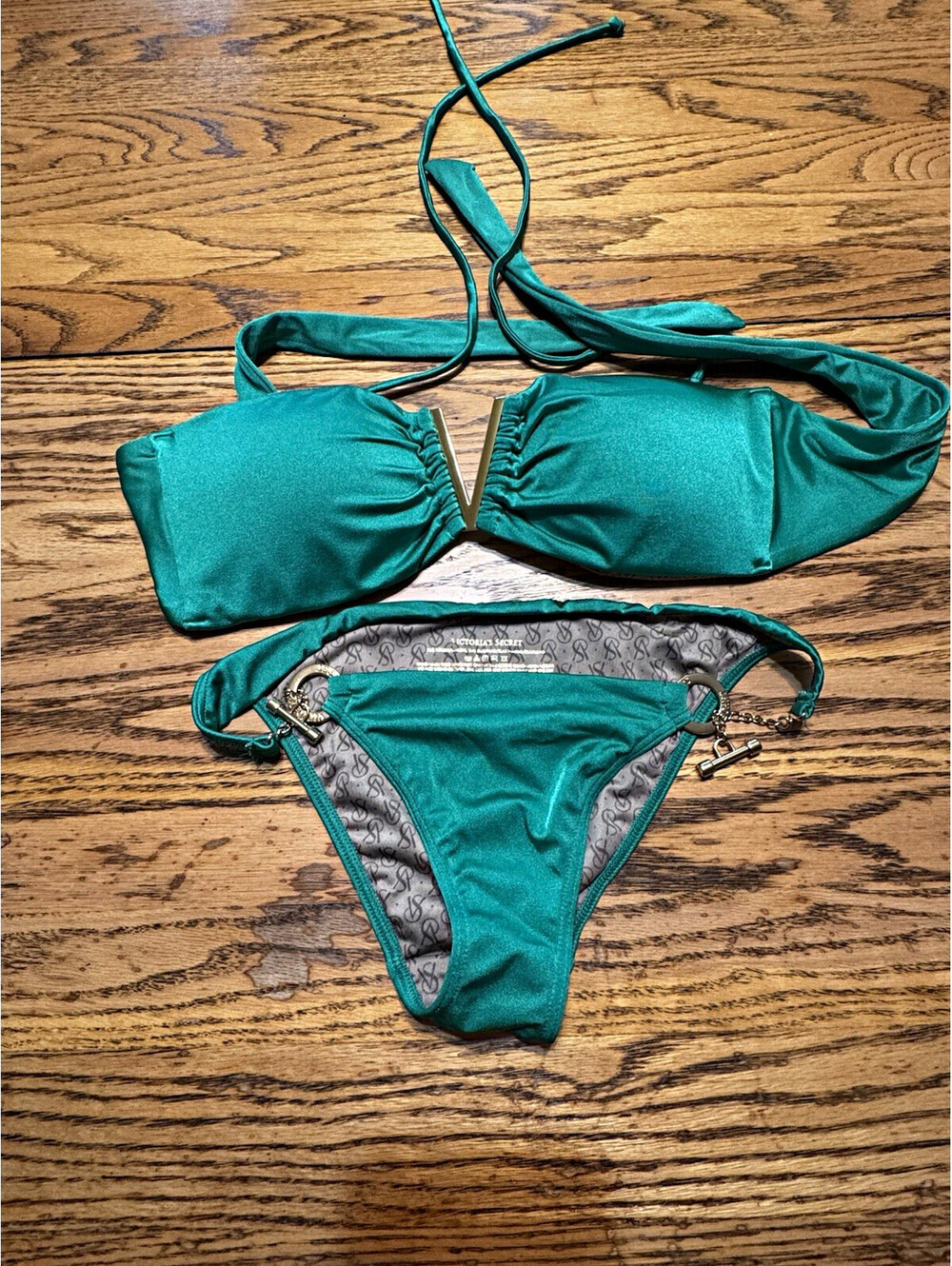 Victoria's Secret Womens XS Solid Green Halter Bikini Set B Cup 2pc Metal